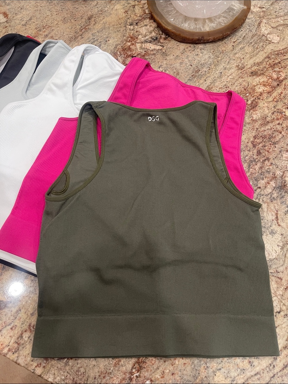 D&G Sleeveless Ribbed Tank Tops W/Bra- S:M Set of 7 - Picture 2 of 3